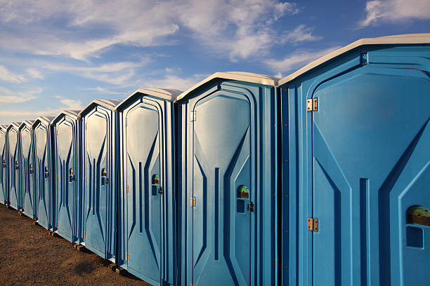 Best VIP or Luxury Restroom Trailers  in Menands, NY